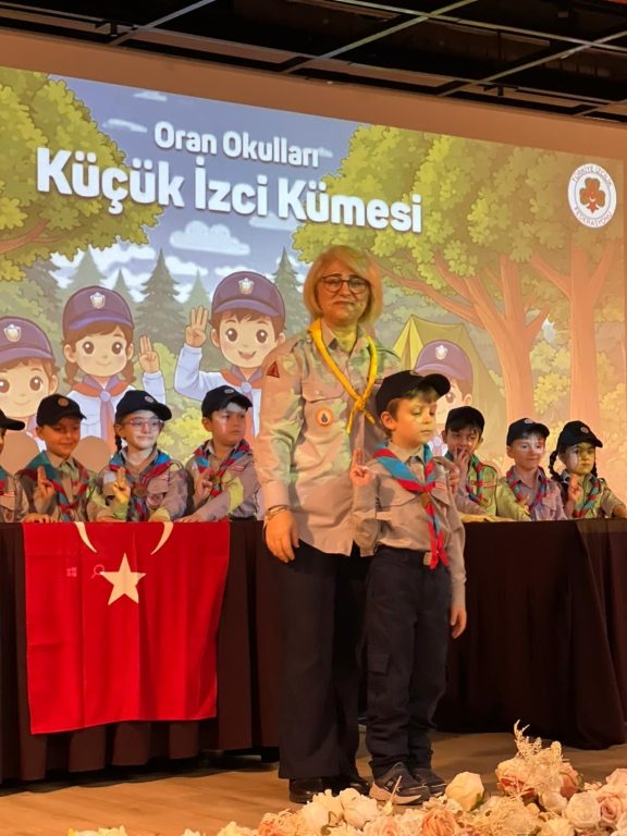 Oran Okulları Küçük İzci Kümesi Yemin Töreni’ni büyük bir gurur ve heyecanla gerçekleştirdik. görseli 9