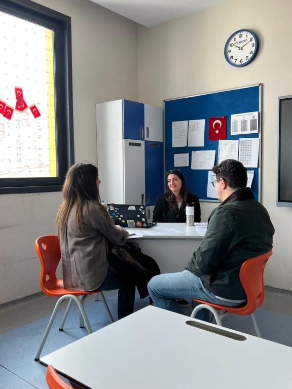 2025–2026 eğitim öğretim yılı 2. dönem veli toplantılarımızı; İlkokul, Ortaokul ve Lise kademelerinde yoğun bir katılımla gerçekleştirdik. görseli 18