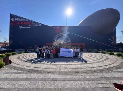 Ortaokul öğrencilerimizle gerçekleştirdiğimiz Bursa gezisinde, tarih ve bilimi bir araya getiren dolu dolu bir gün geçirdik. görseli 8