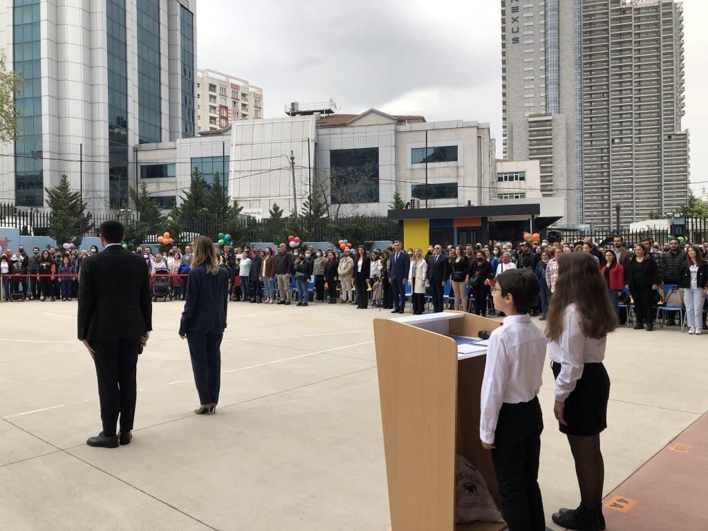23 Nisan Ulusal Egemenlik ve Çocuk Bayramı Kutlu Olsun! görseli 16